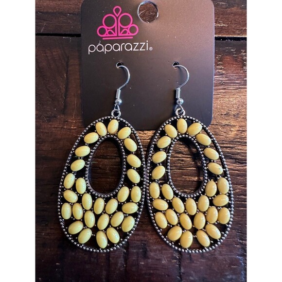 Beaded Shores Yellow Earrings (11) - Picture 3 of 3